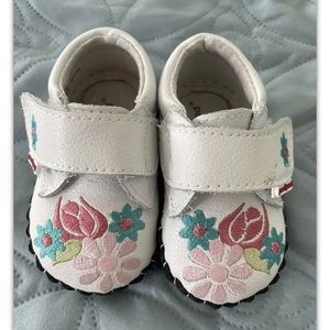 Pediped Soft Sole Shoes Size 0-6 Months